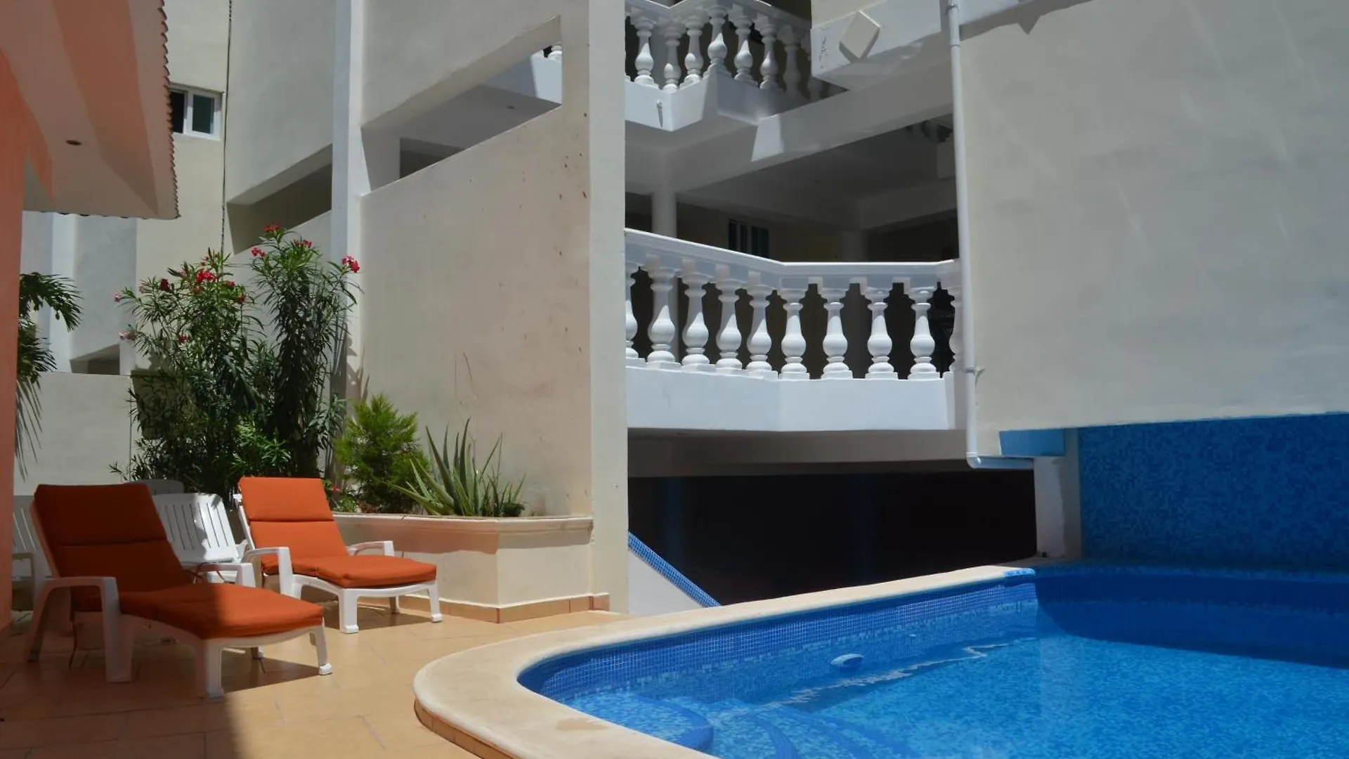 Casa Bella Vida Aparthotel Playa del Carmen
